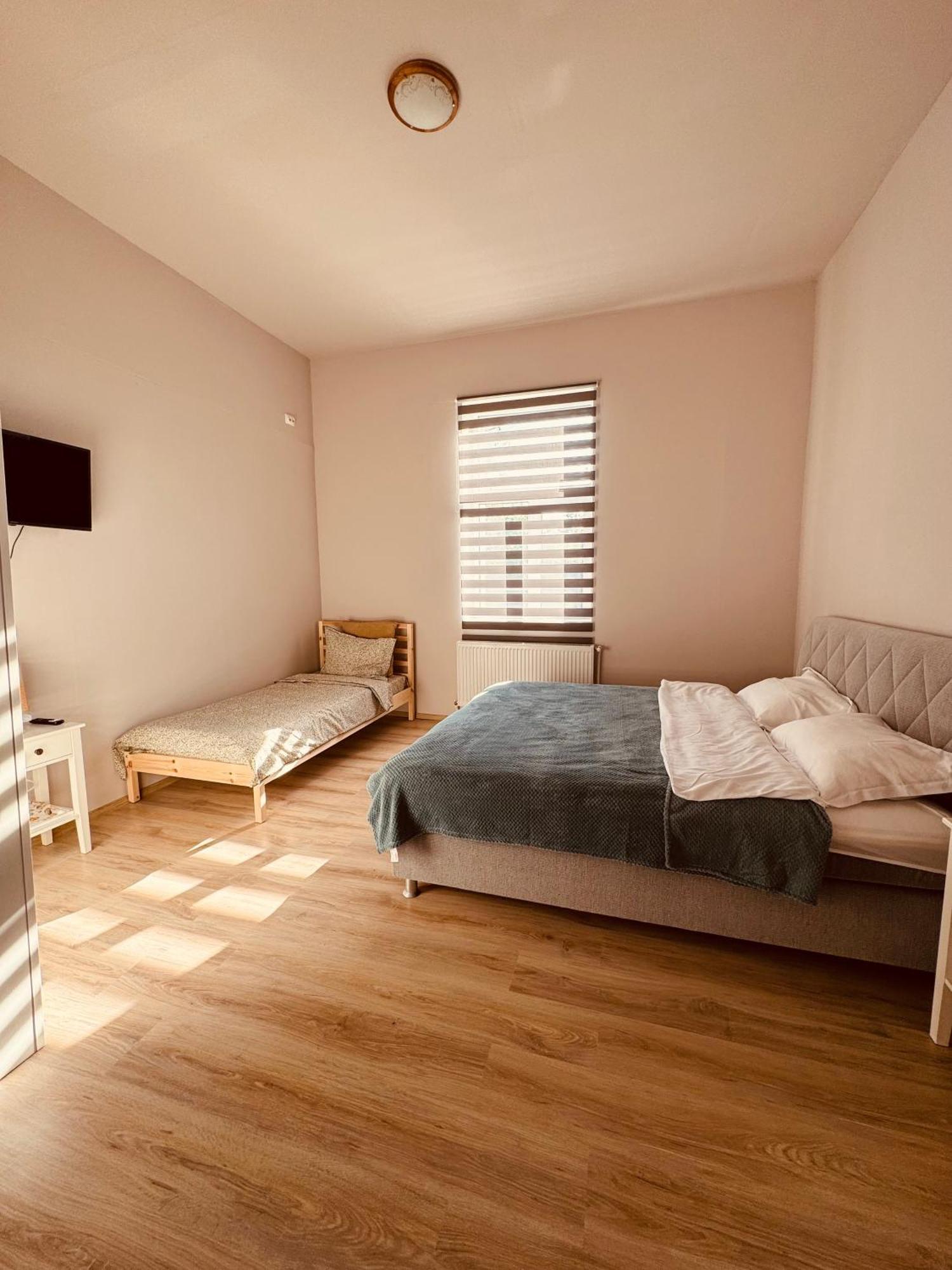 Serbian House Bed and Breakfast Timişoara Buitenkant foto